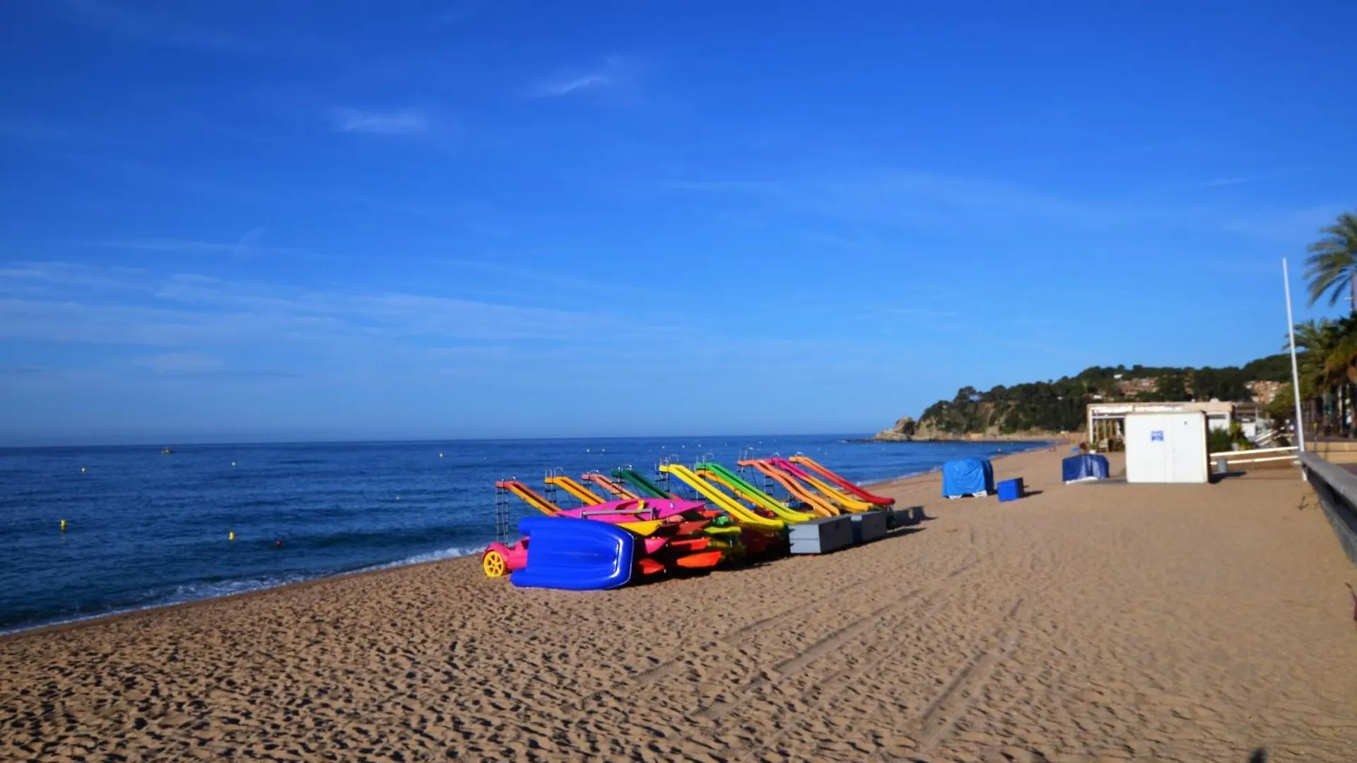 Tatil Evi Villa Anna 10 People Private Pool 10 Kms Lloret Vidreres